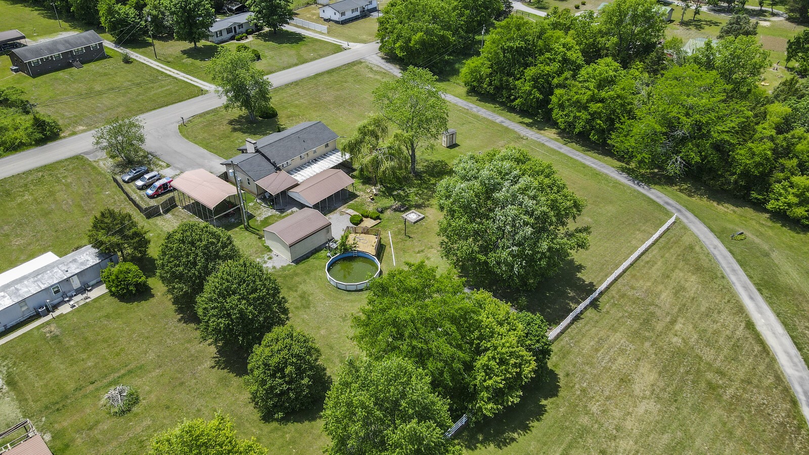 235 Vance Ln
