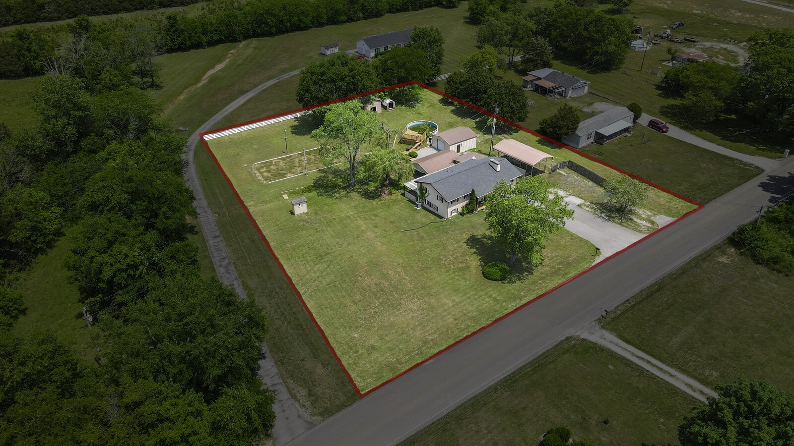 235 Vance Ln