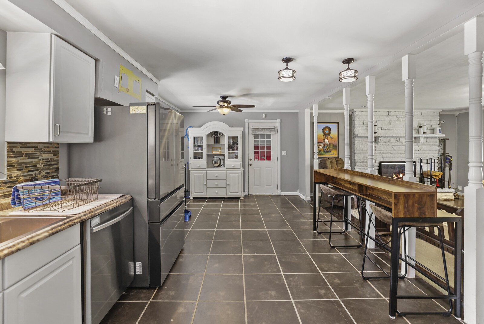 235 Vance Ln