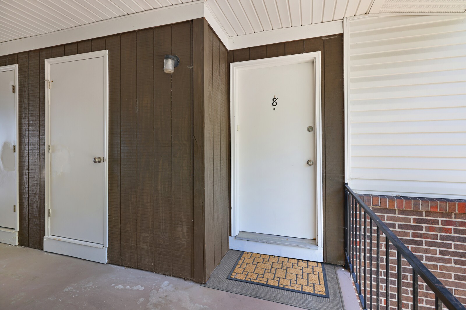 3210 Orleans Dr Unit: 8