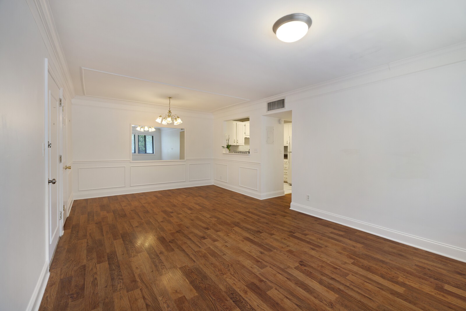 3210 Orleans Dr Unit: 8