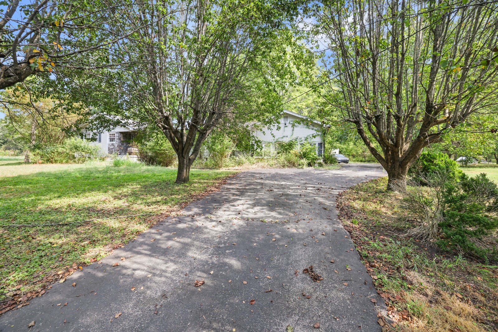 2516 Old Smith Springs Rd
