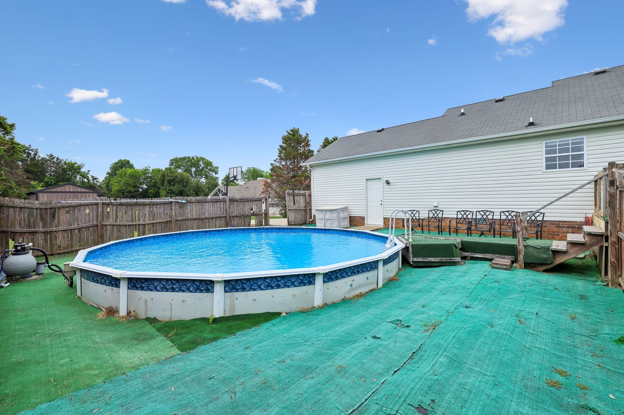 901 Marvin Layne Rd