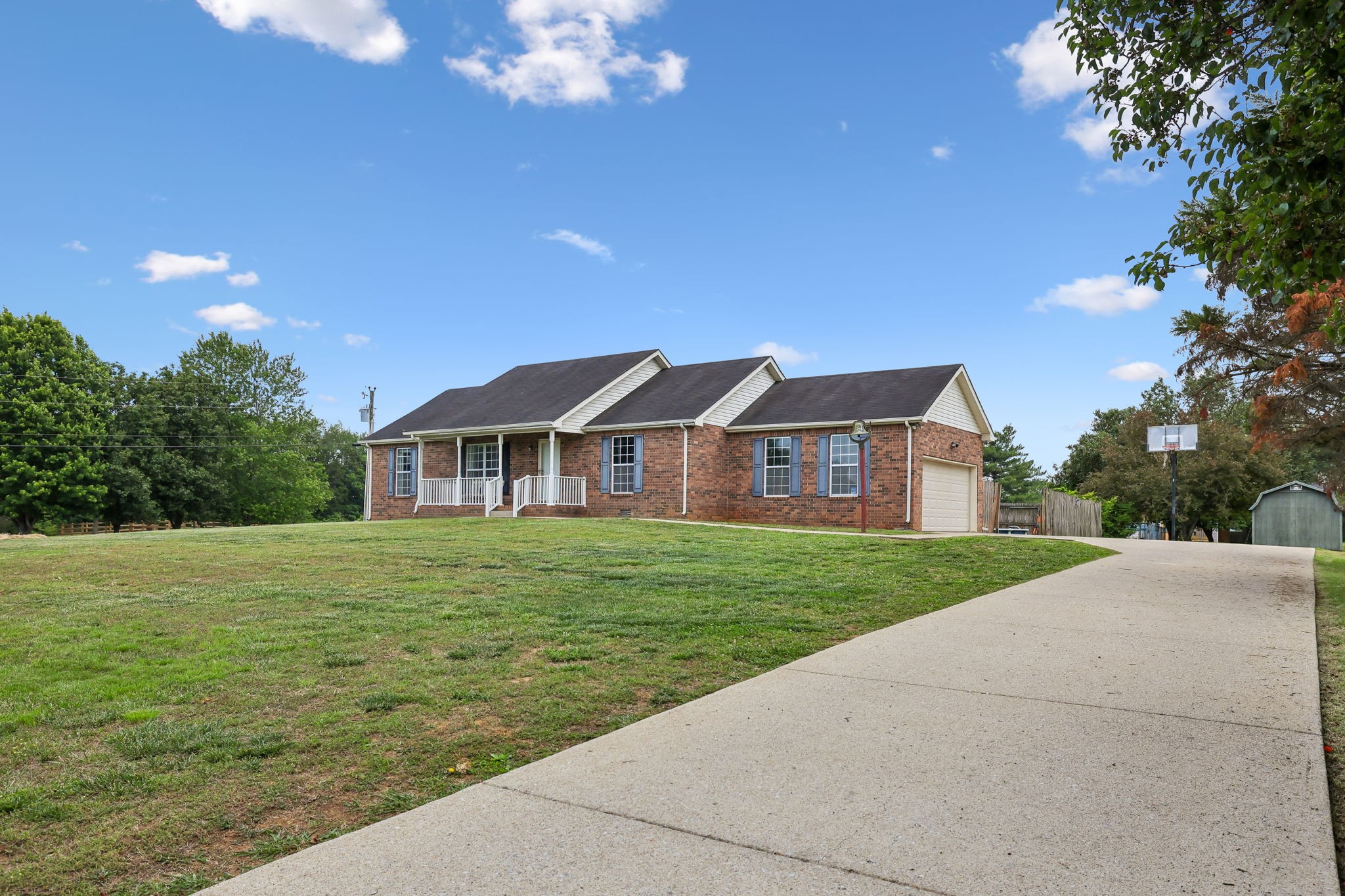 901 Marvin Layne Rd