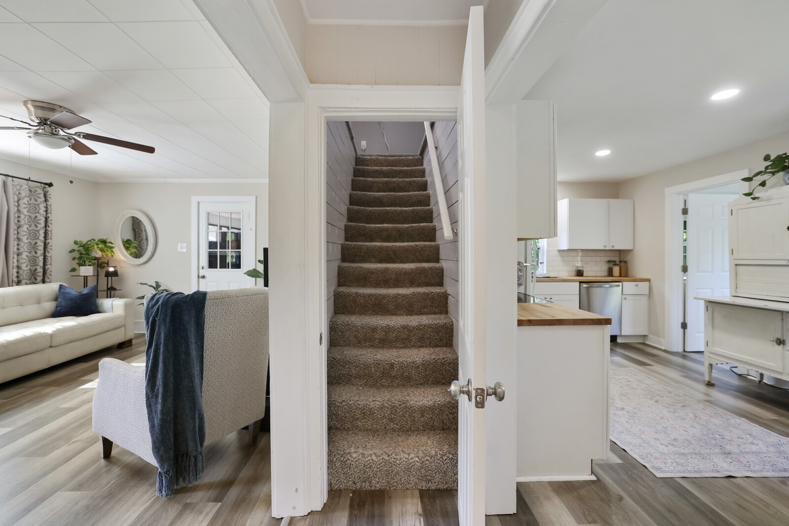 336 W End Ave, N