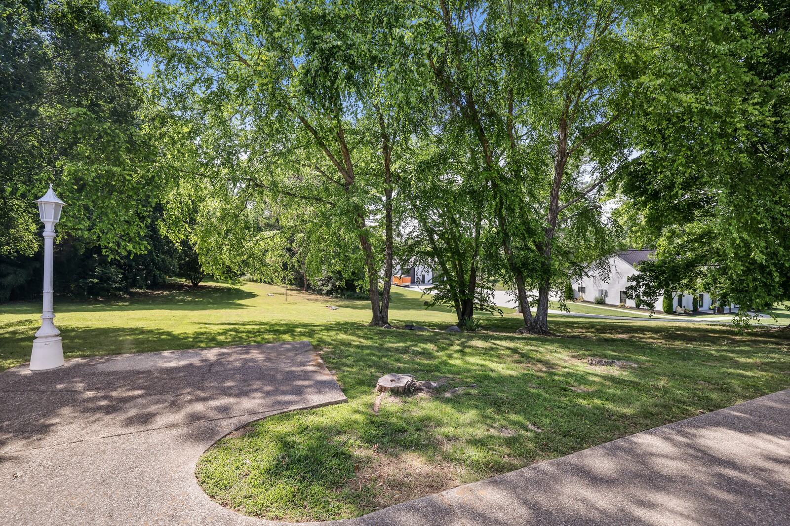 1138 Shahan Rd