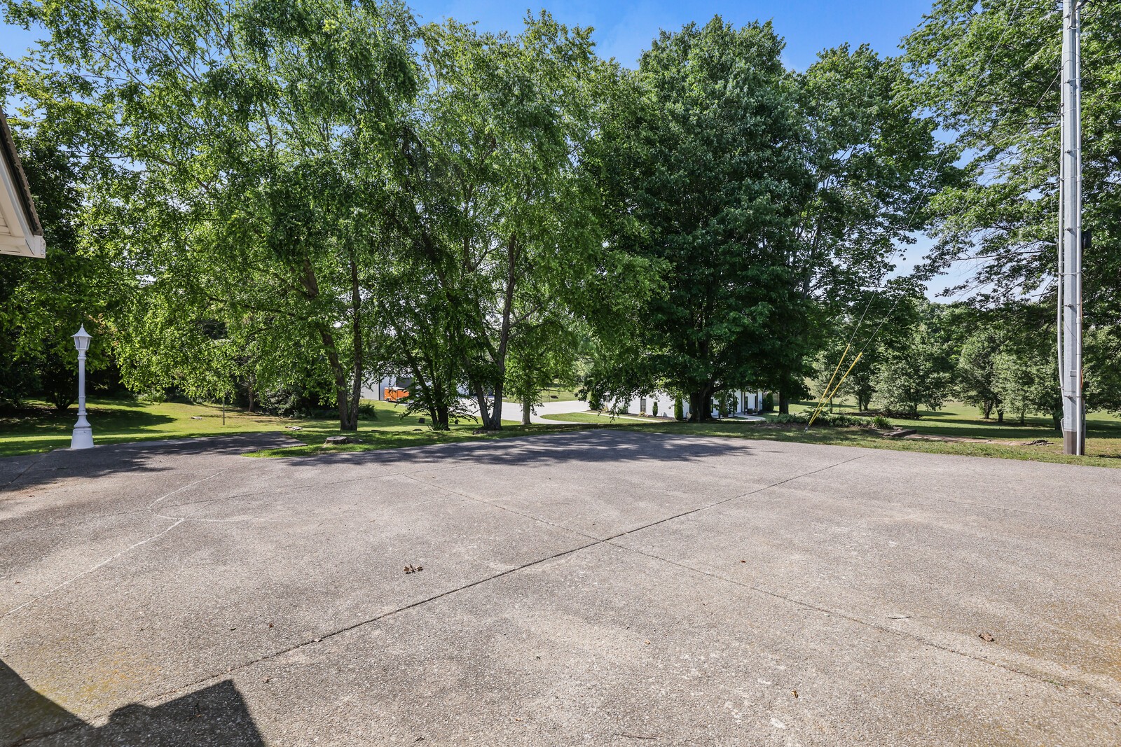 1138 Shahan Rd