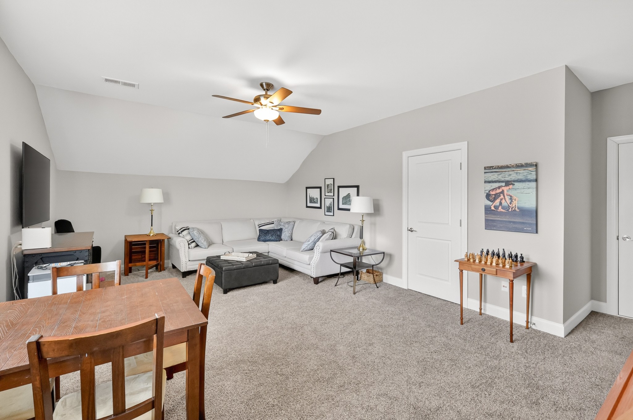 179 Village Cir