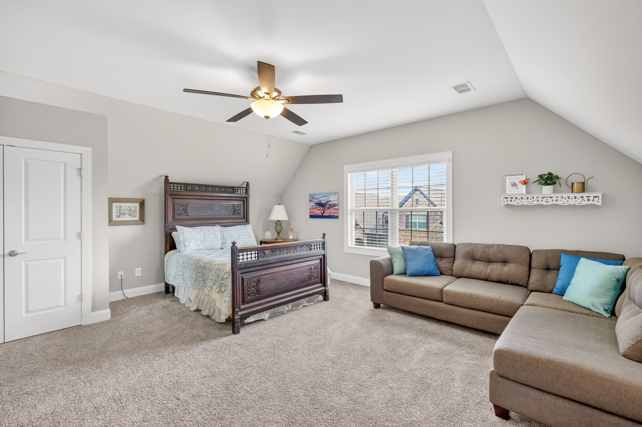 179 Village Cir