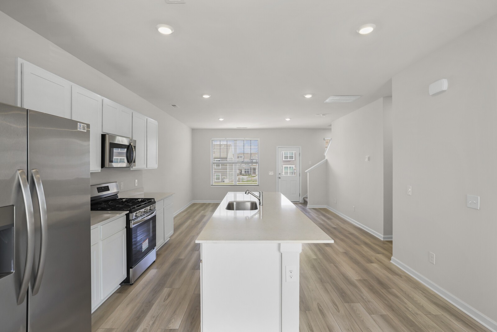 2719 Fordham St