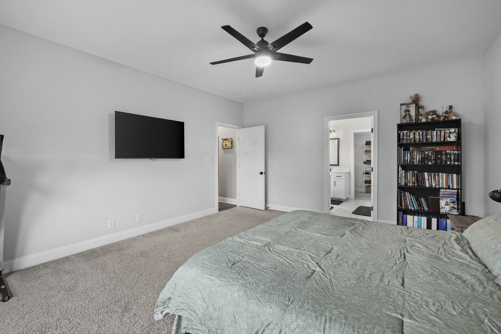 991 Cherry Blossom Ln