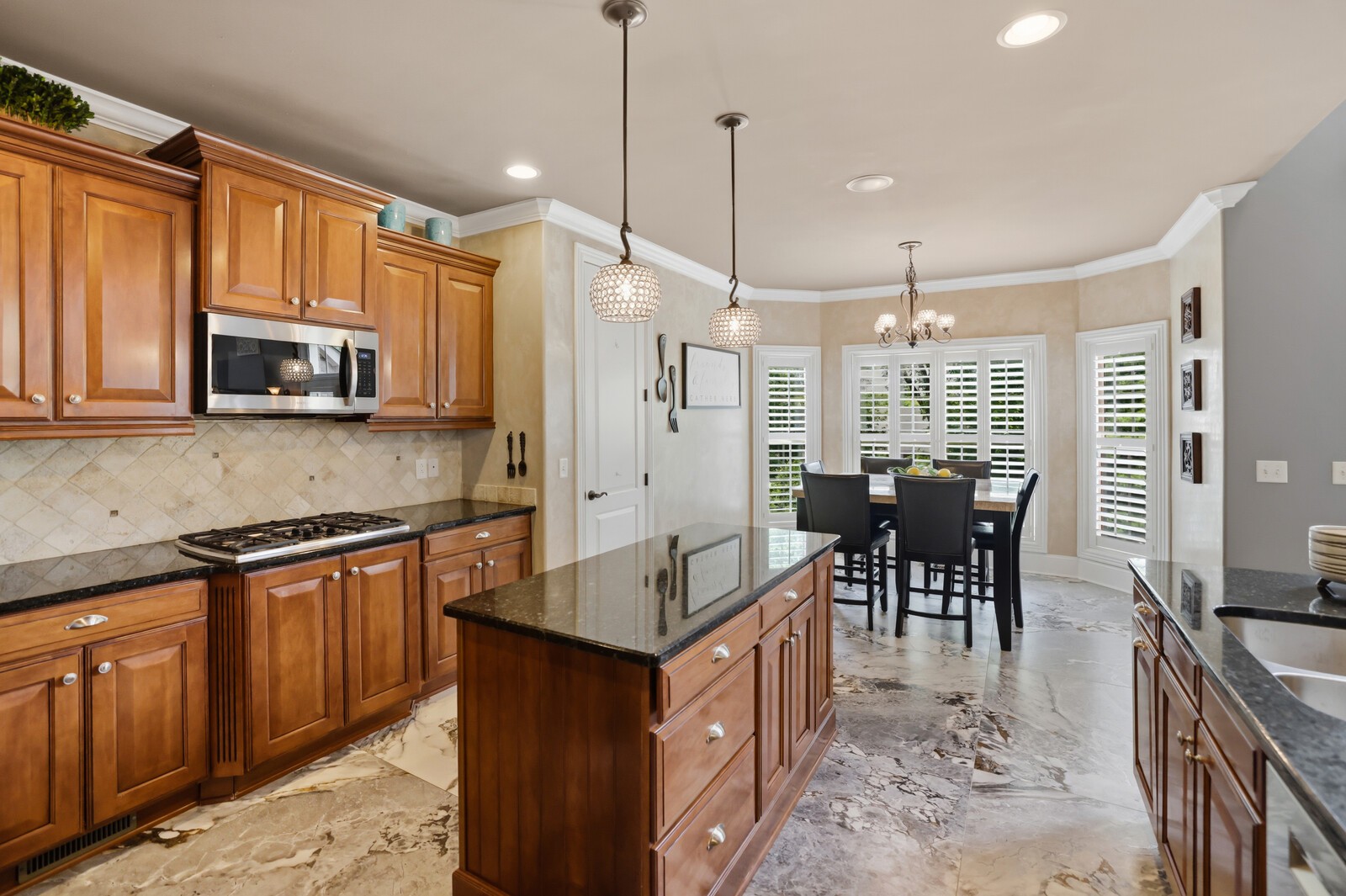 1500 Adventure Ct