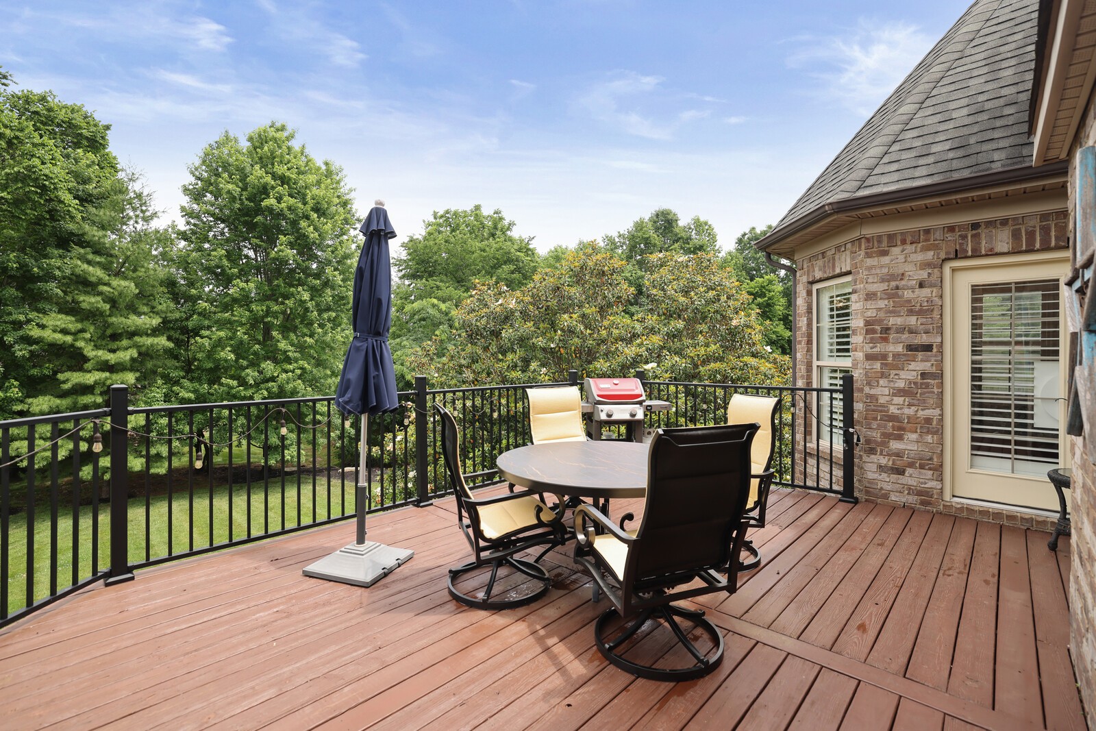 1500 Adventure Ct