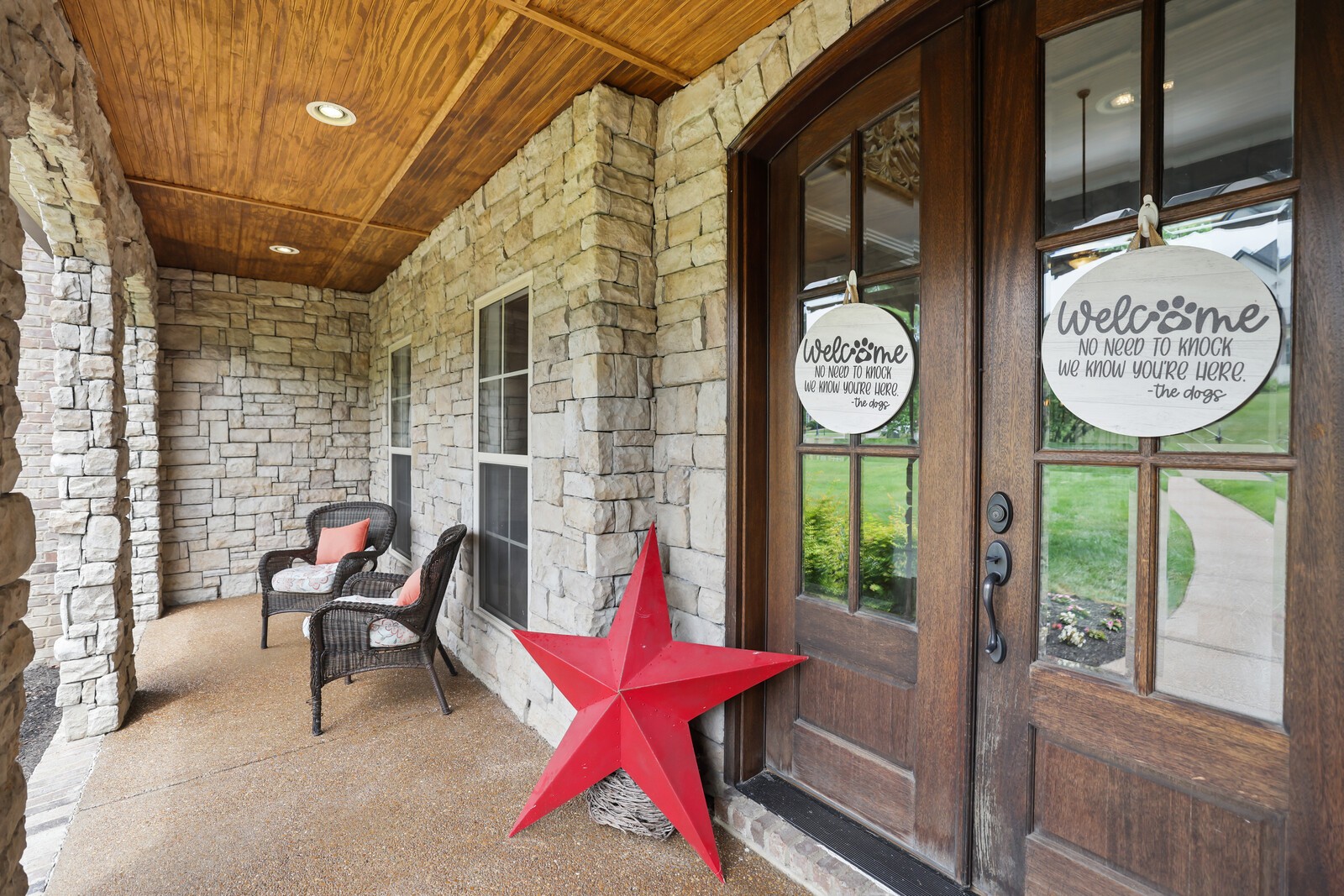 1500 Adventure Ct