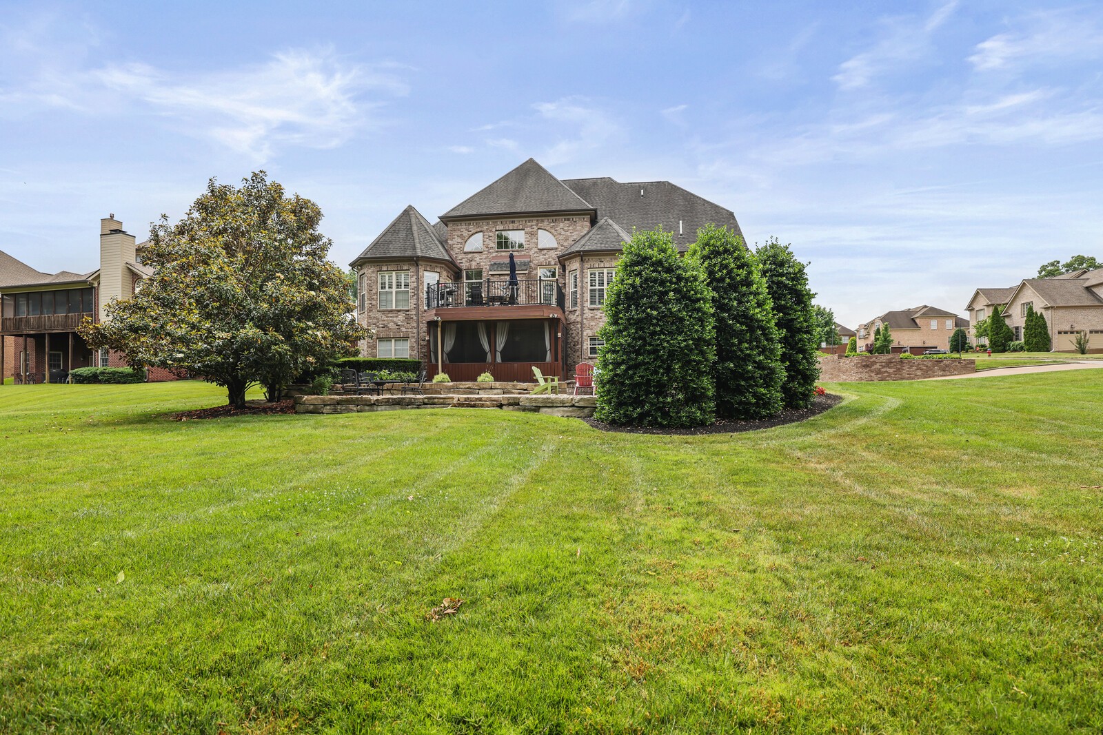 1500 Adventure Ct