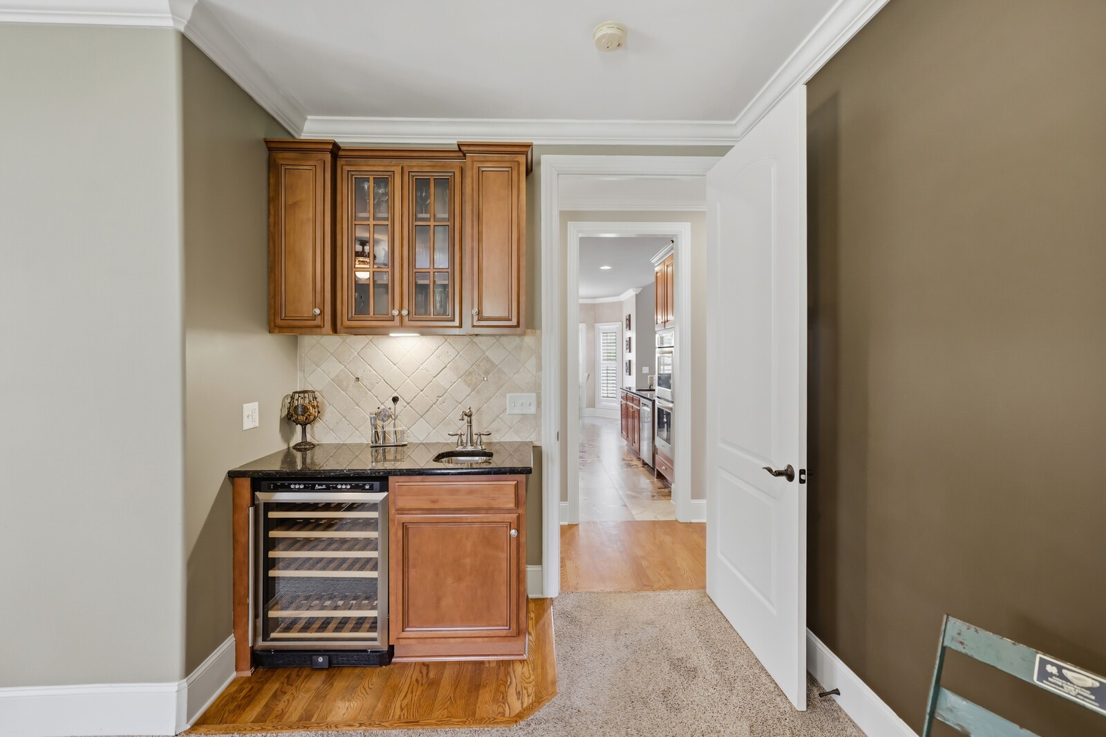 1500 Adventure Ct