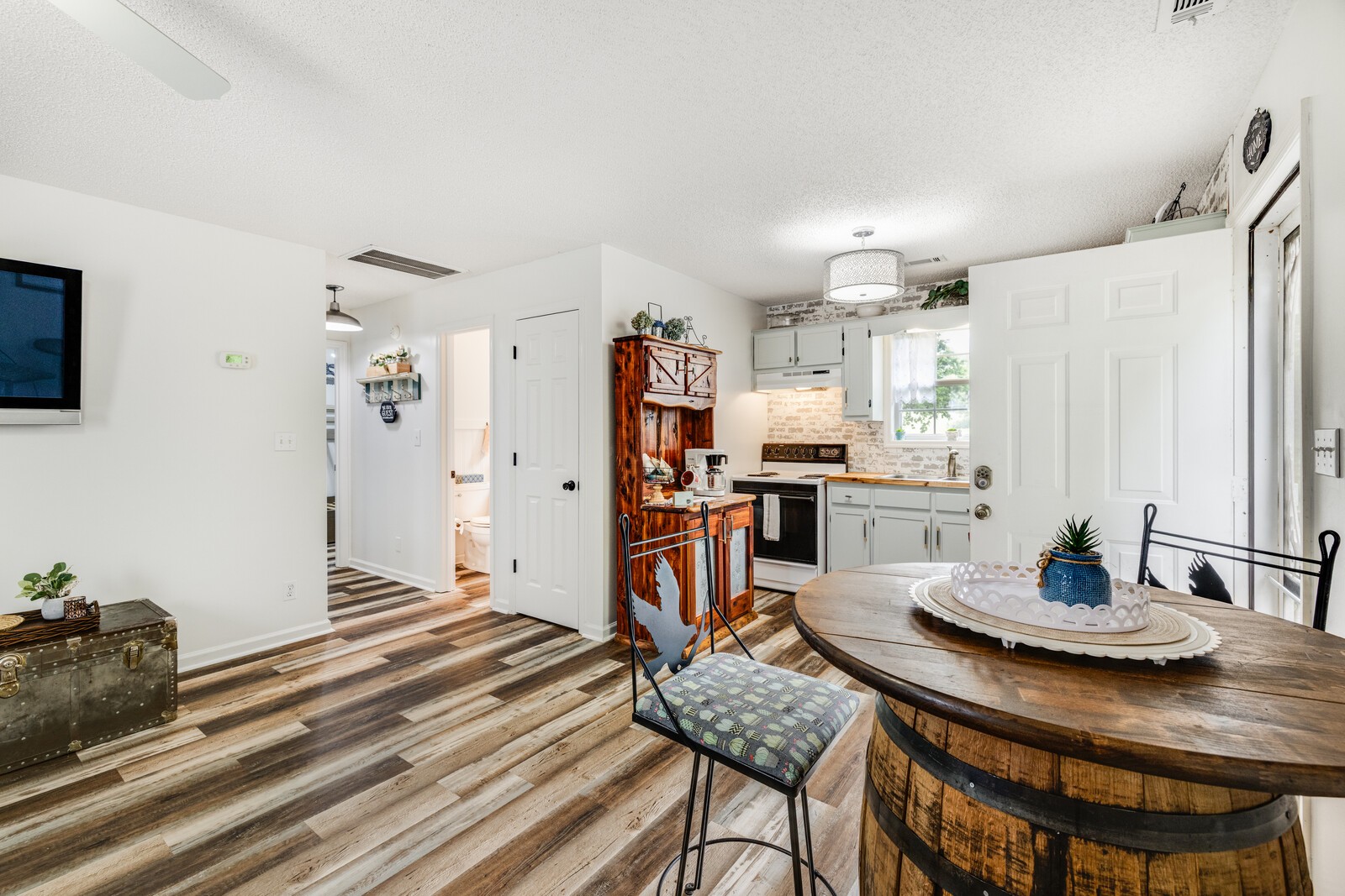 380 Webbs Camp Rd