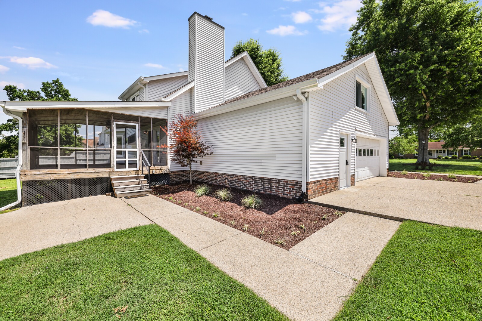 1208 Newmans Trl
