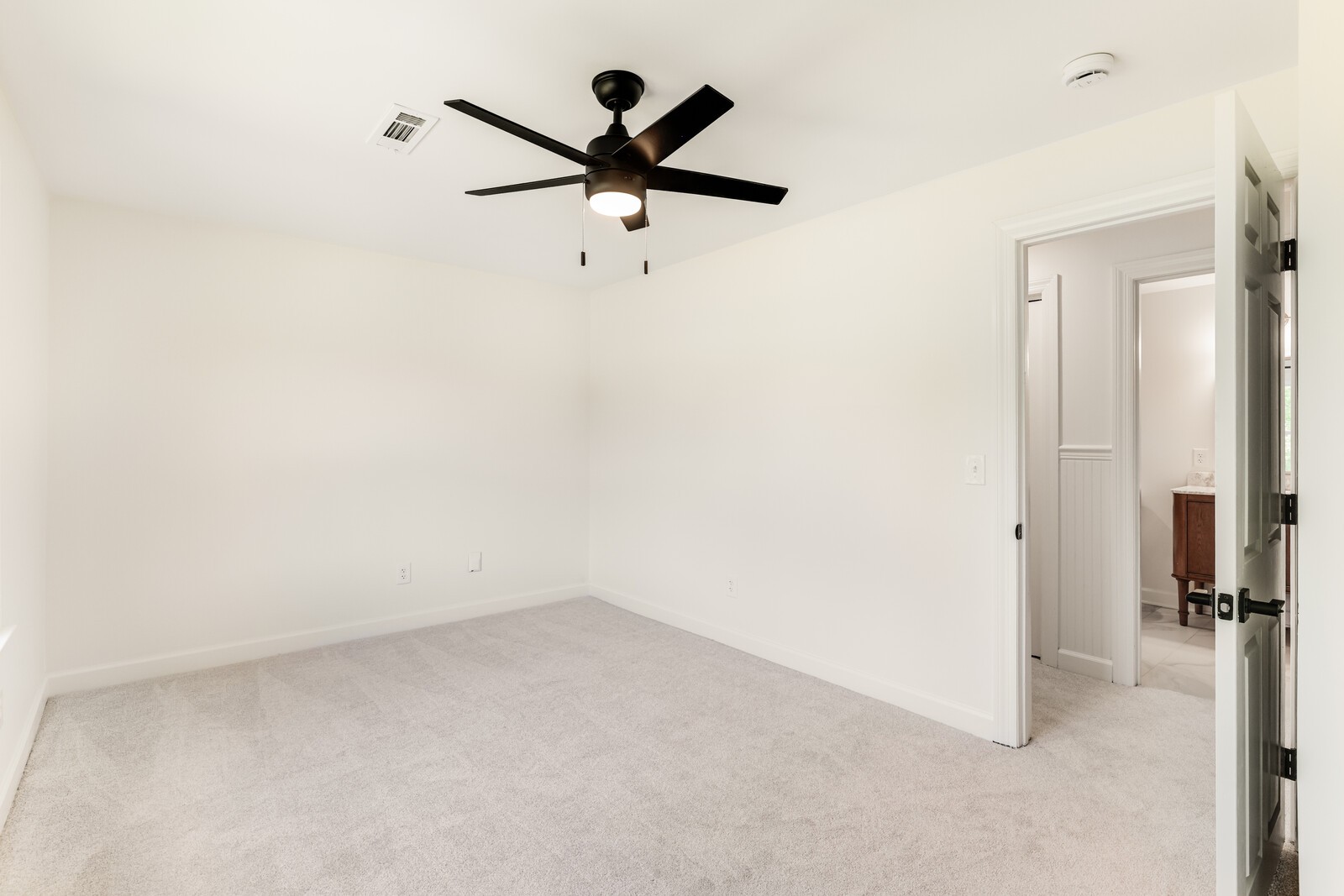1208 Newmans Trl