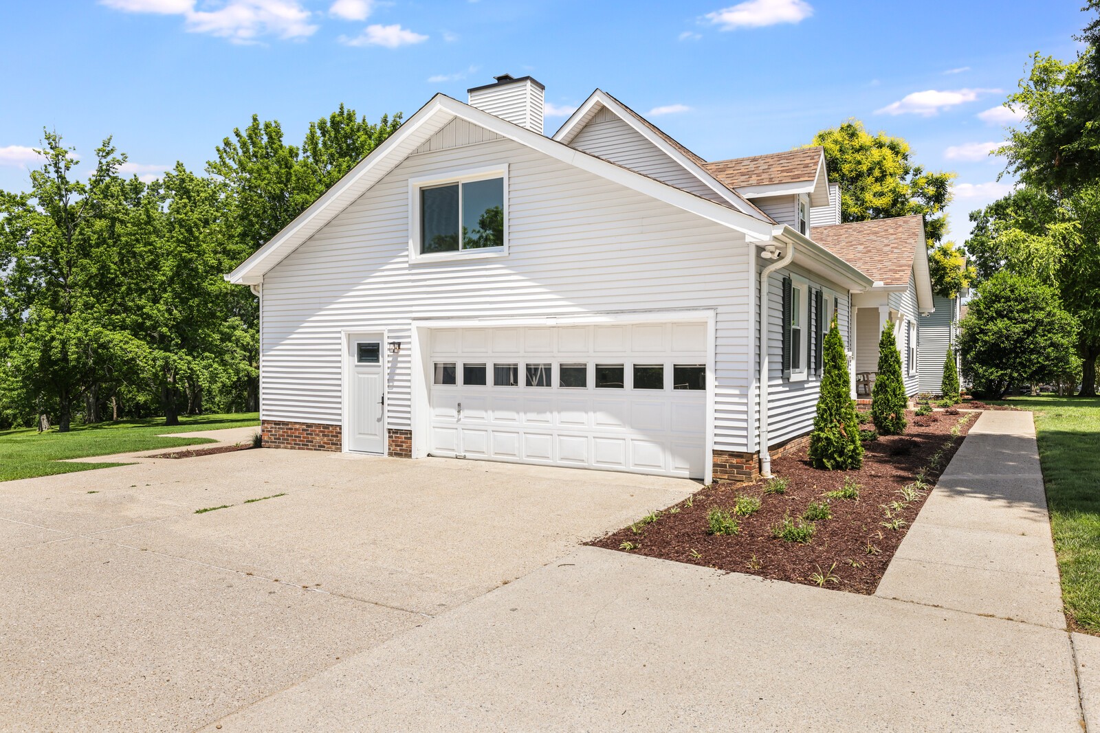 1208 Newmans Trl