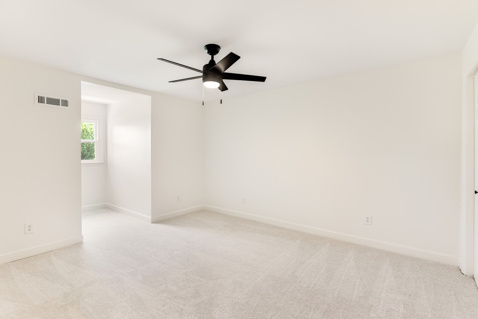 1208 Newmans Trl