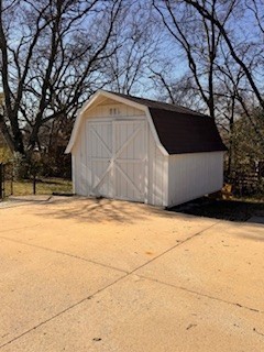 318 Donna Dr