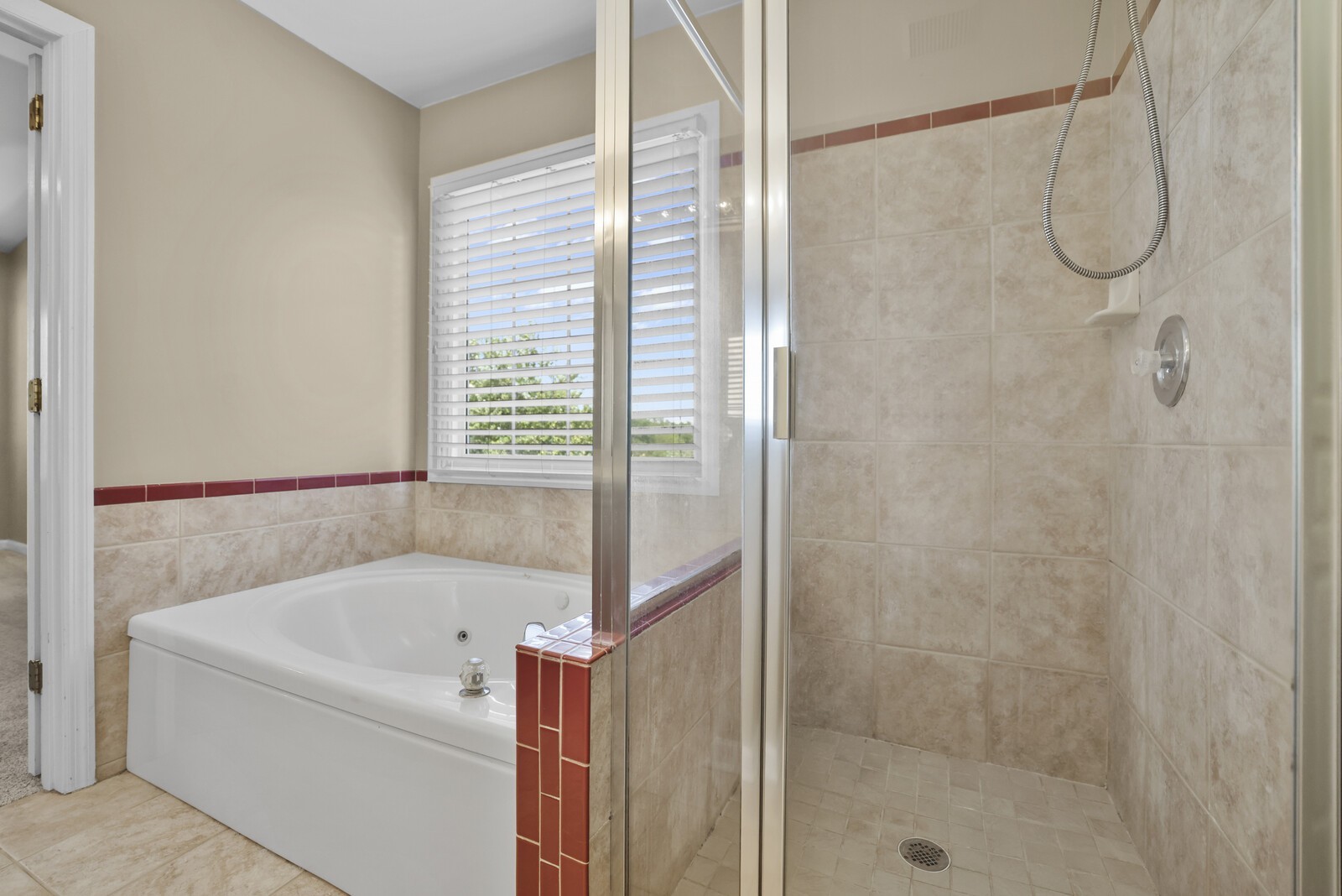 1301 Buckingham Cir
