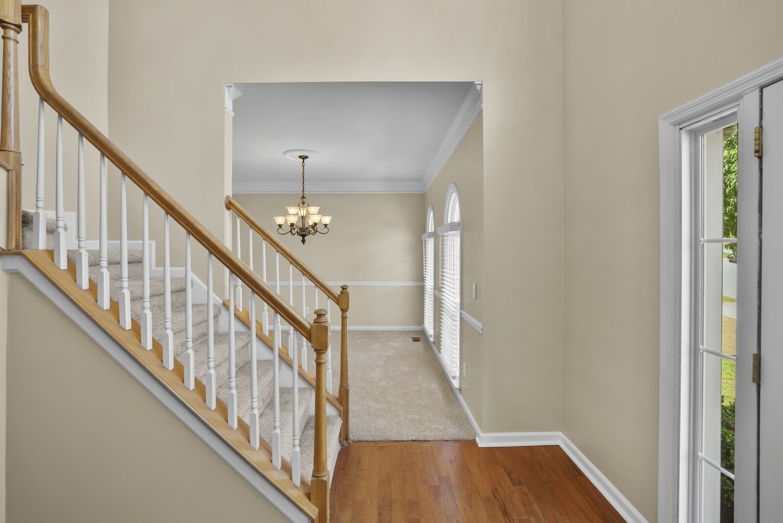 1301 Buckingham Cir