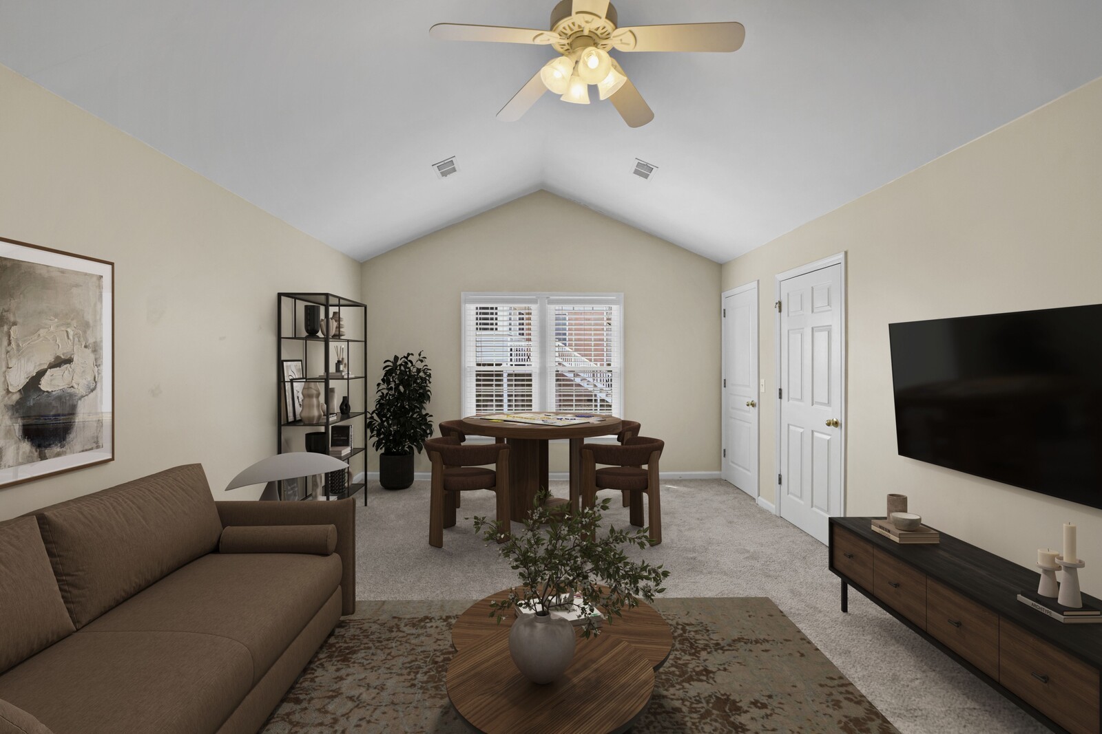 1301 Buckingham Cir