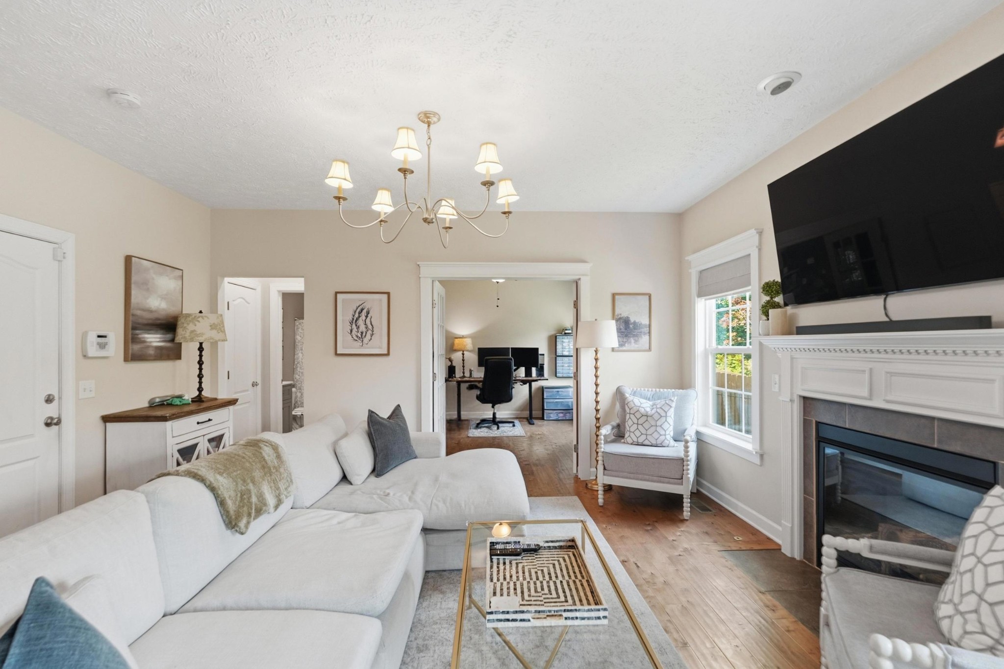 8012 Mandan Dr
