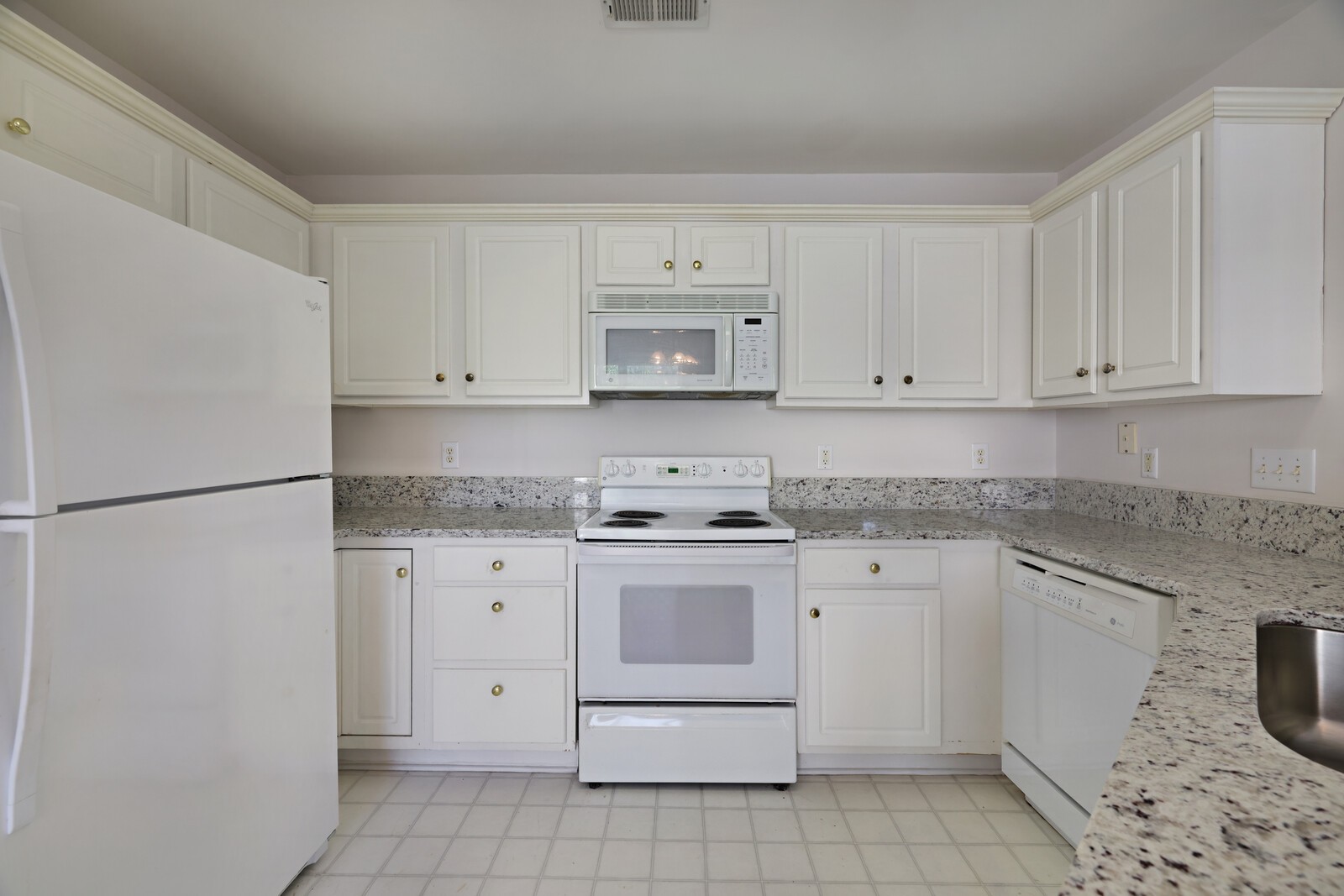 3405 Old Anderson Rd Unit: 120