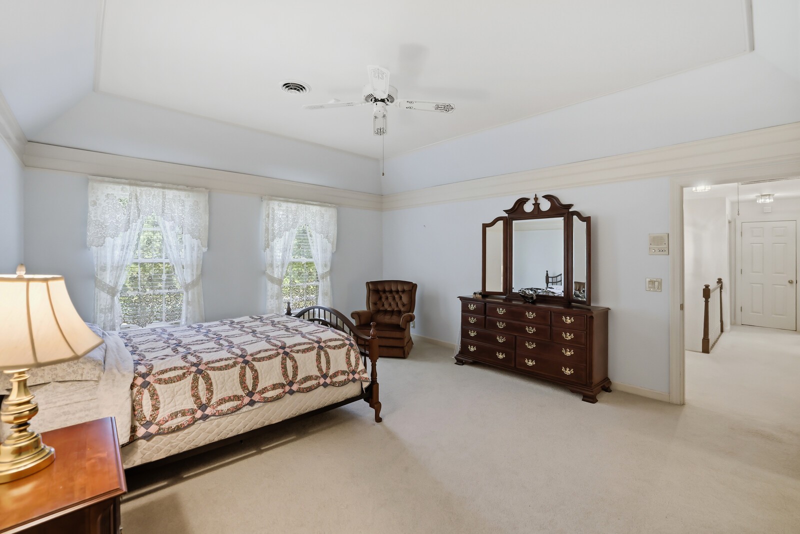 1133 Cross Creek Dr