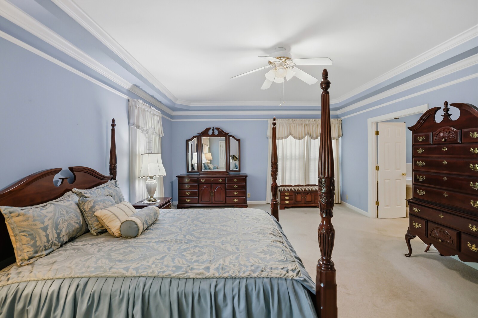 1133 Cross Creek Dr