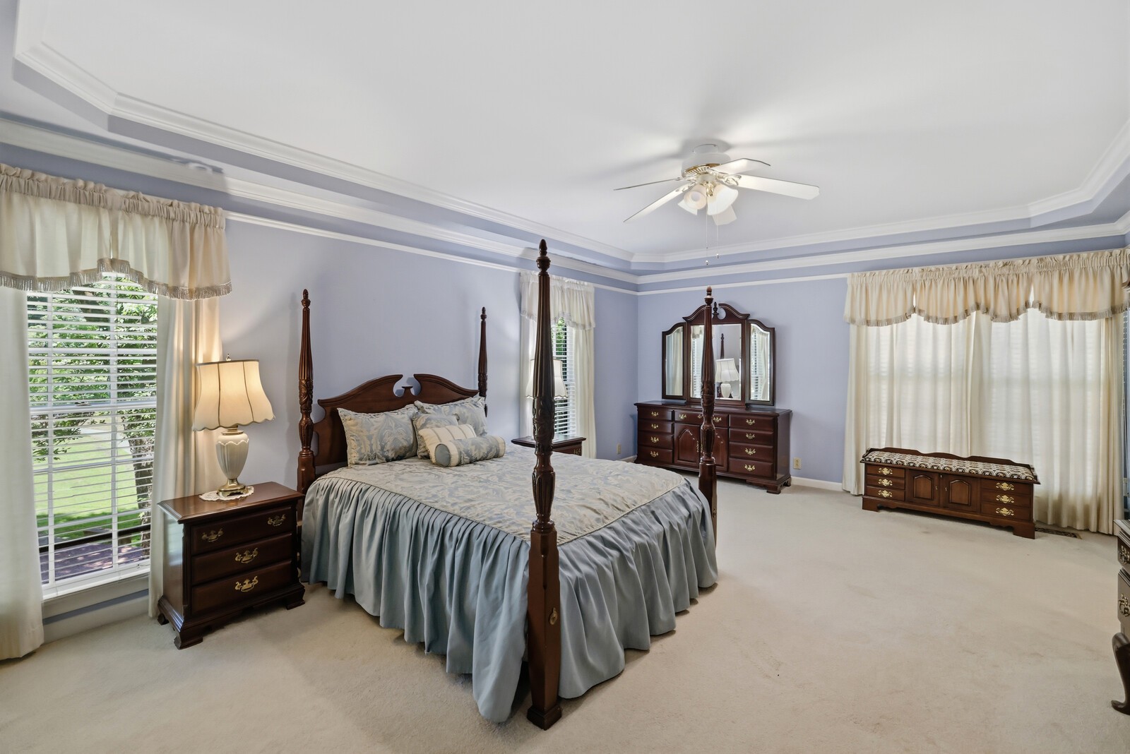 1133 Cross Creek Dr