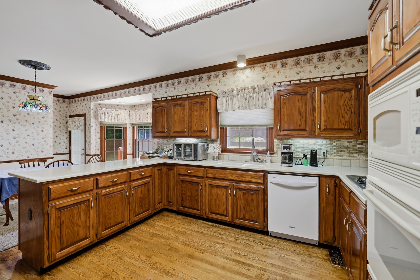 1133 Cross Creek Dr