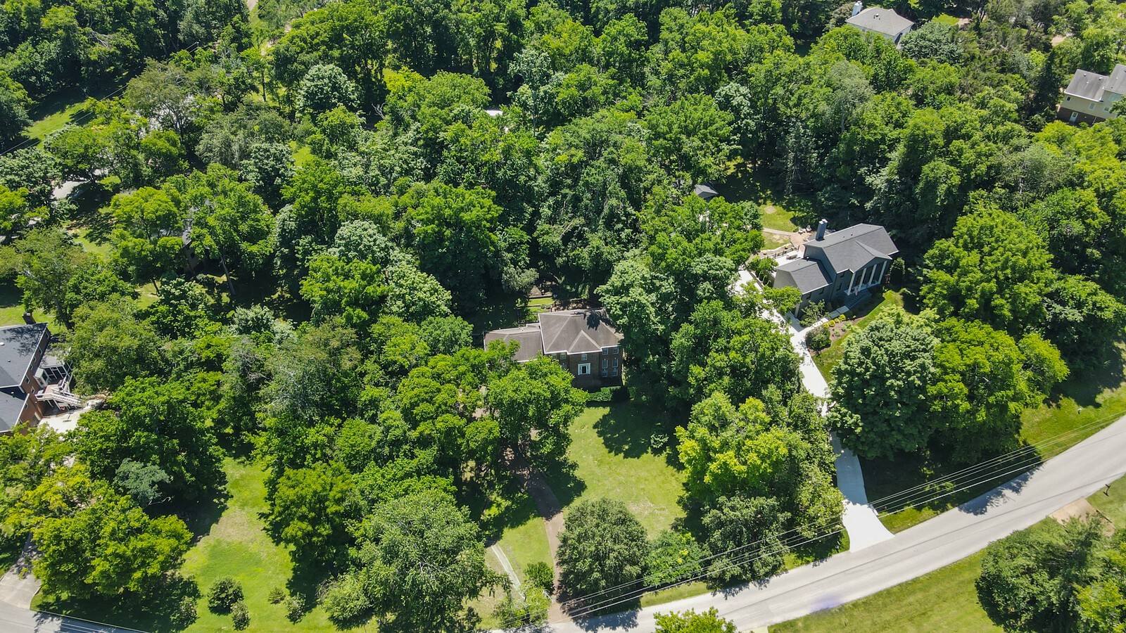 1133 Cross Creek Dr