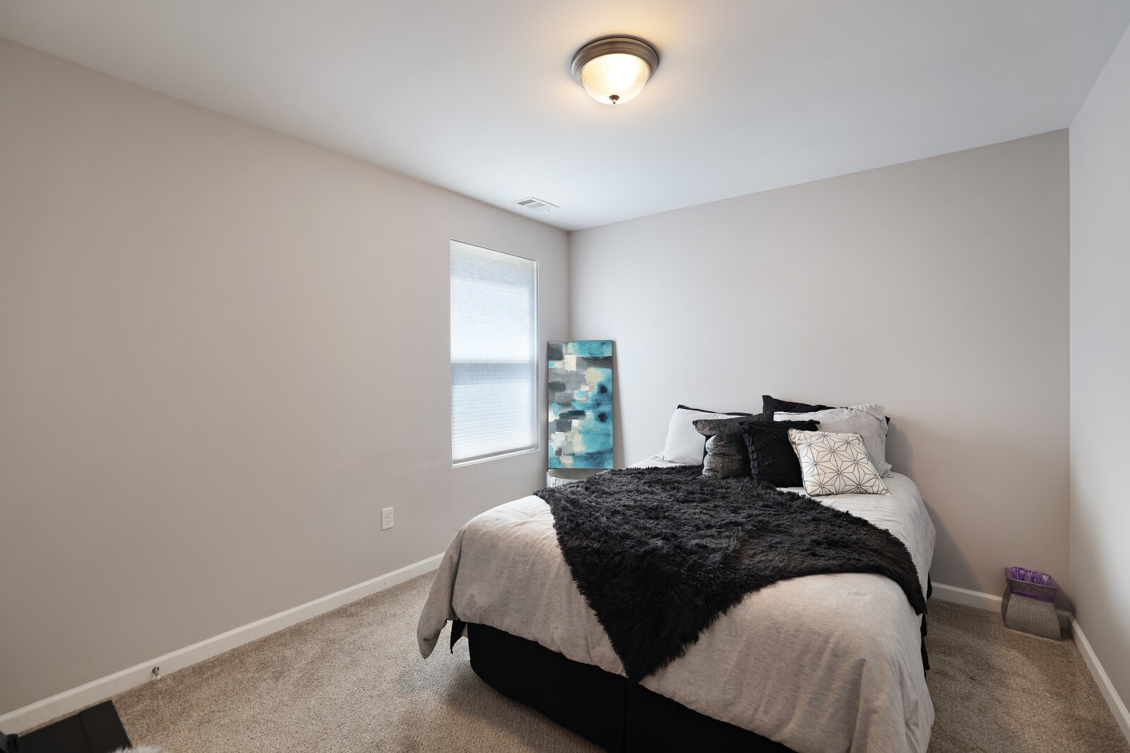 200 Cedar Place Row