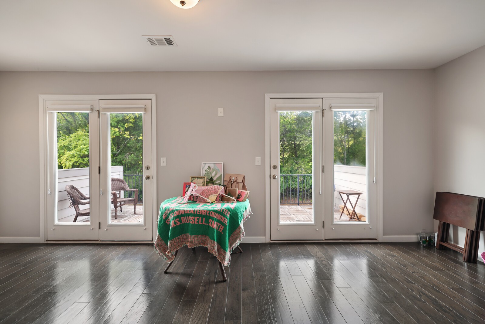 200 Cedar Place Row