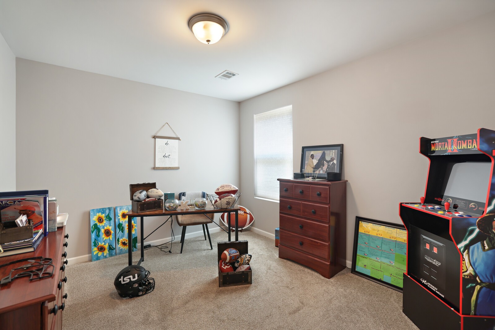 200 Cedar Place Row