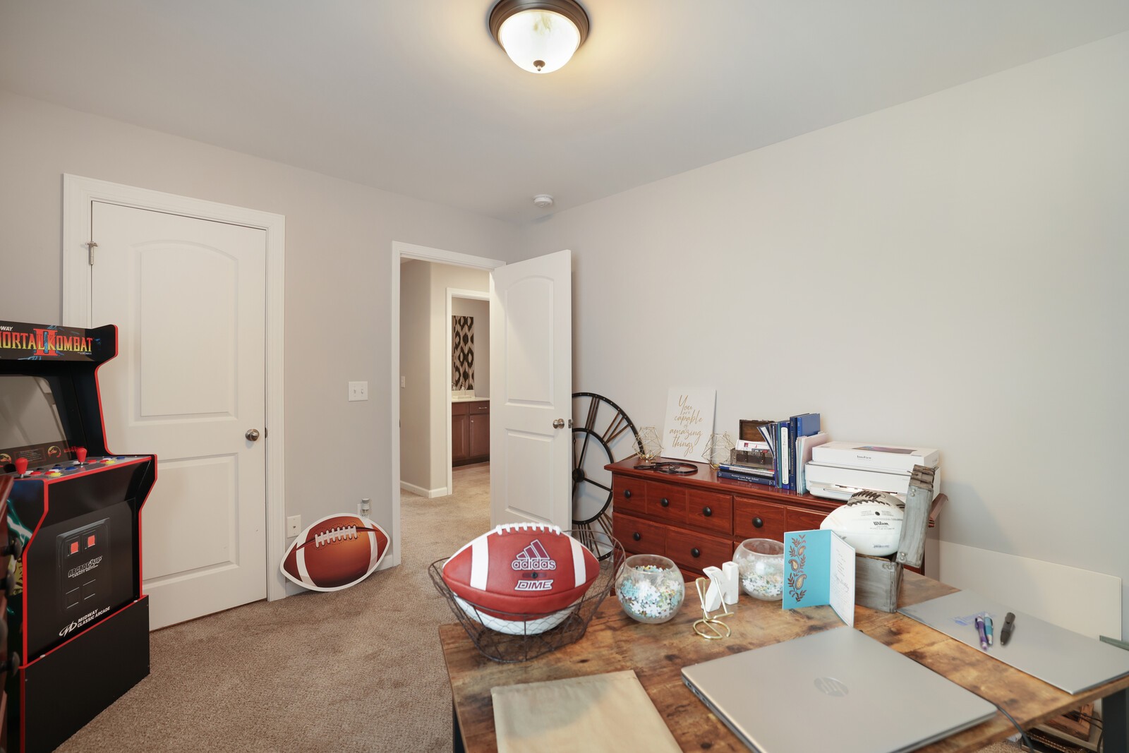 200 Cedar Place Row