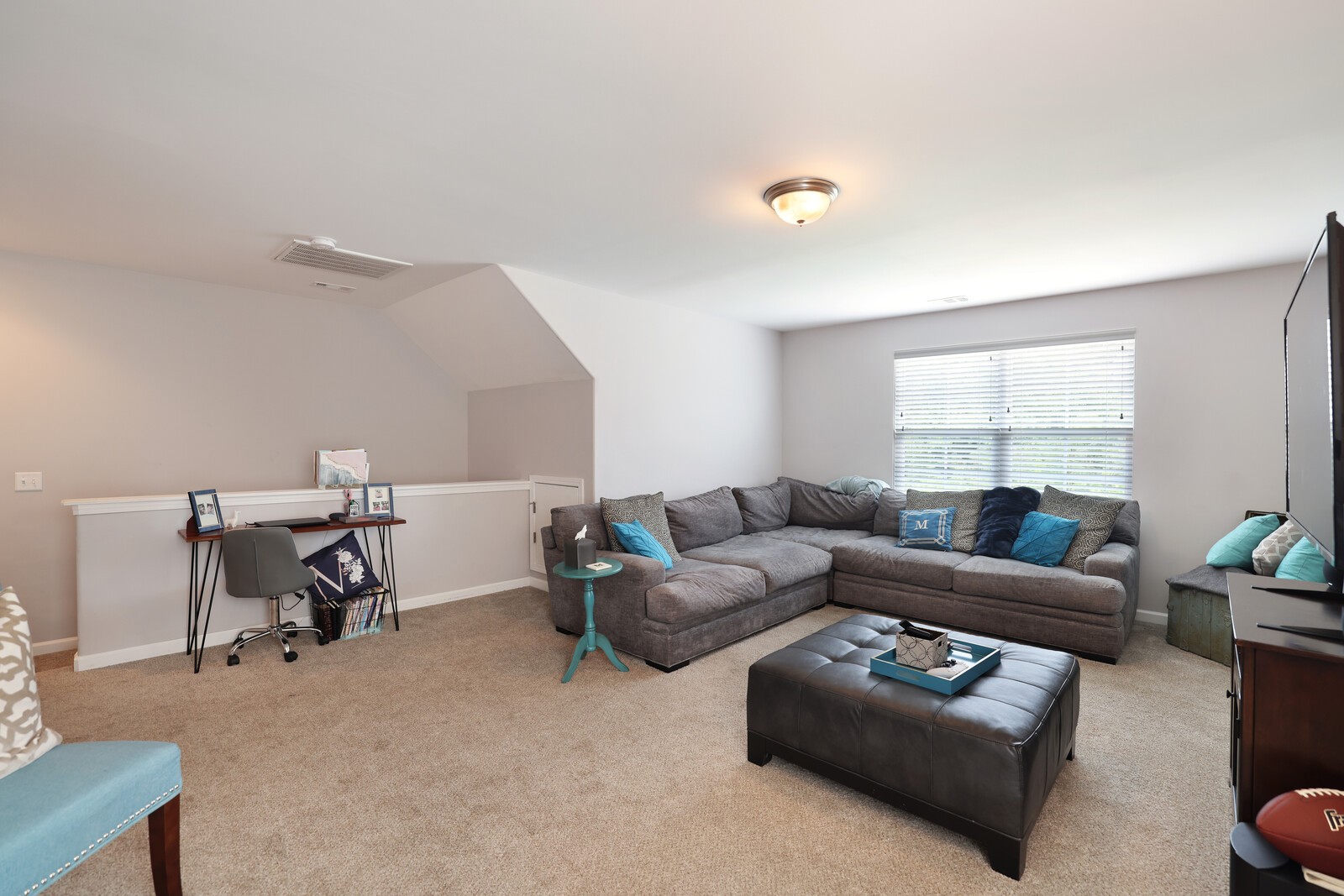 200 Cedar Place Row