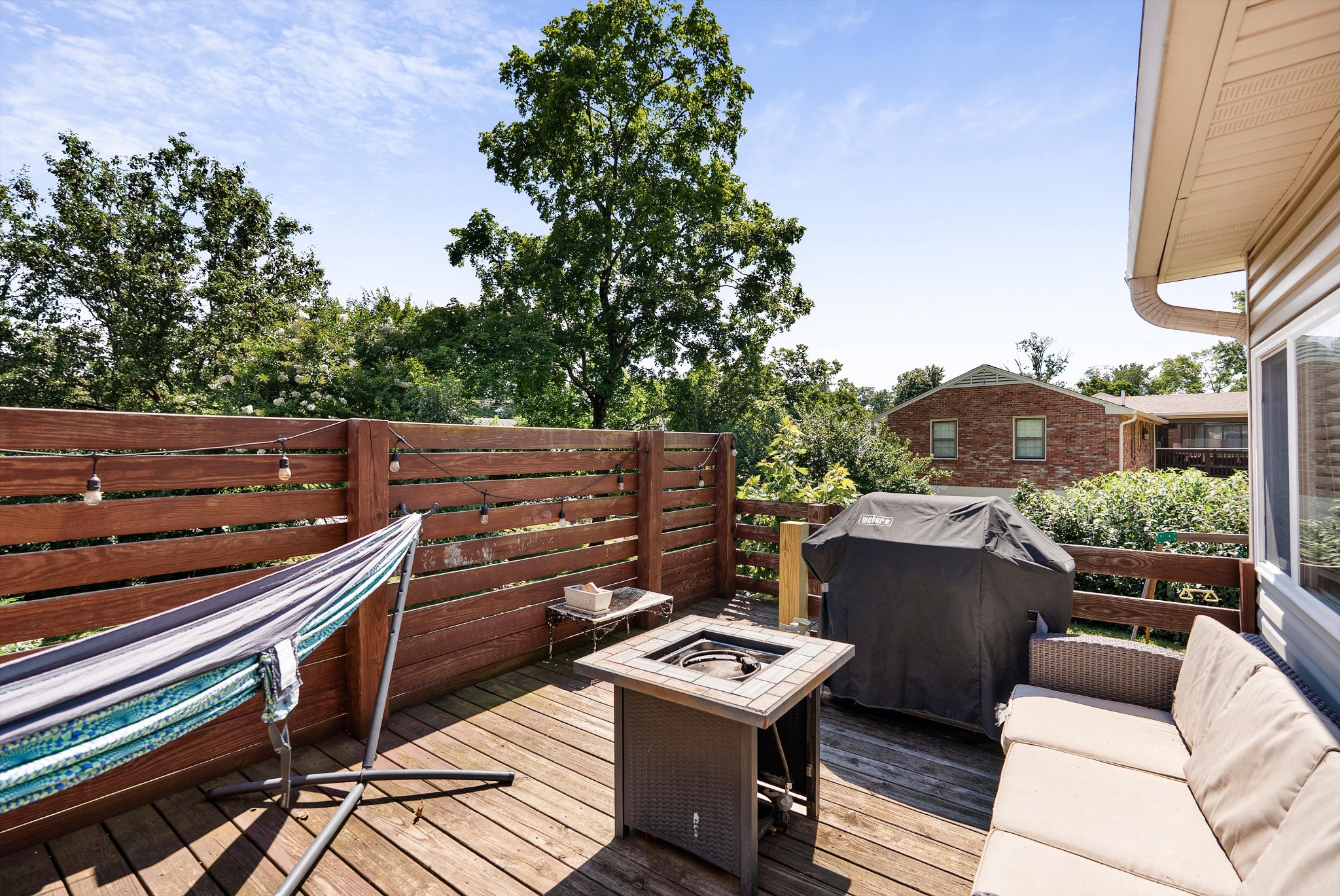 600 Elaine Dr