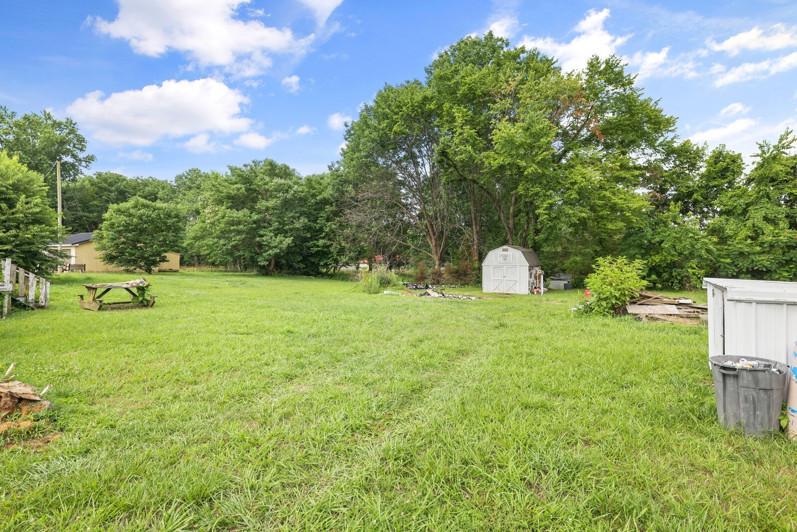 3824 Jernigan Rd