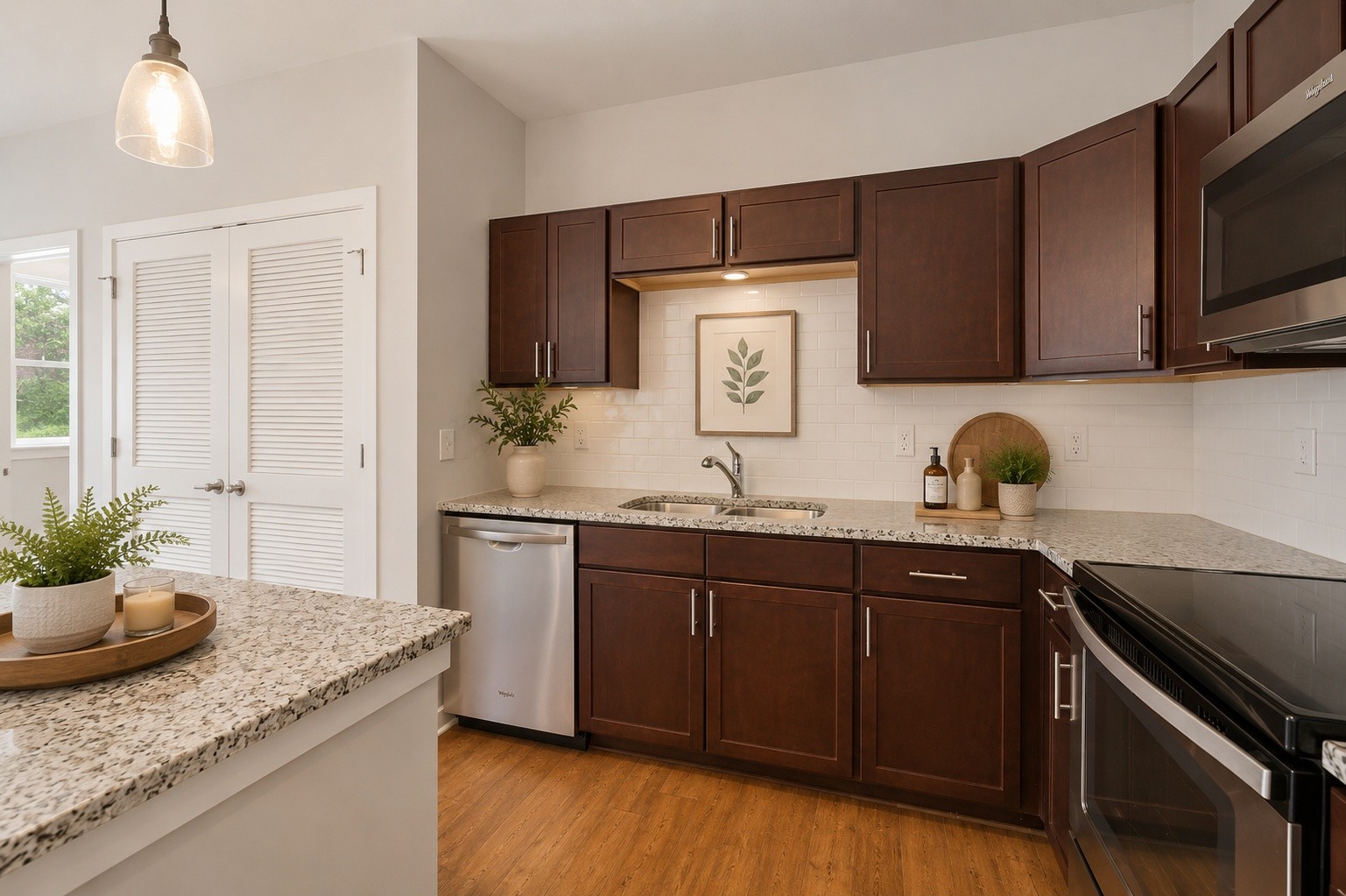 1118 Litton Avenue Unit: 118