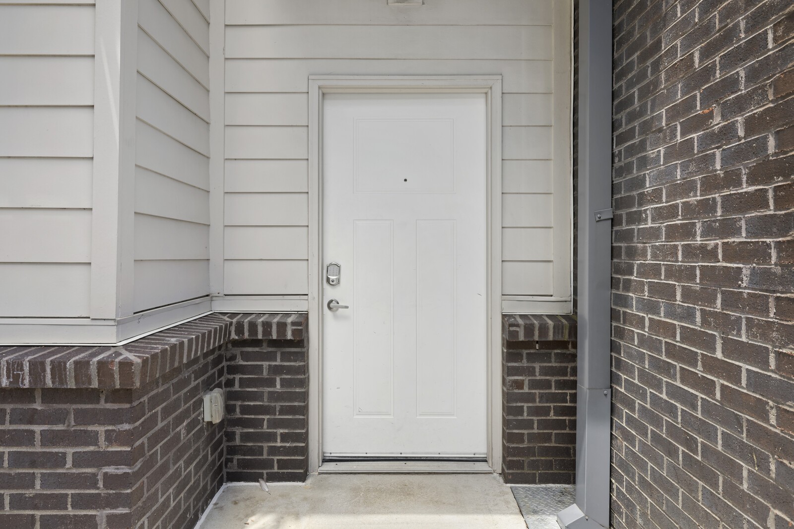 1118 Litton Avenue Unit: 118