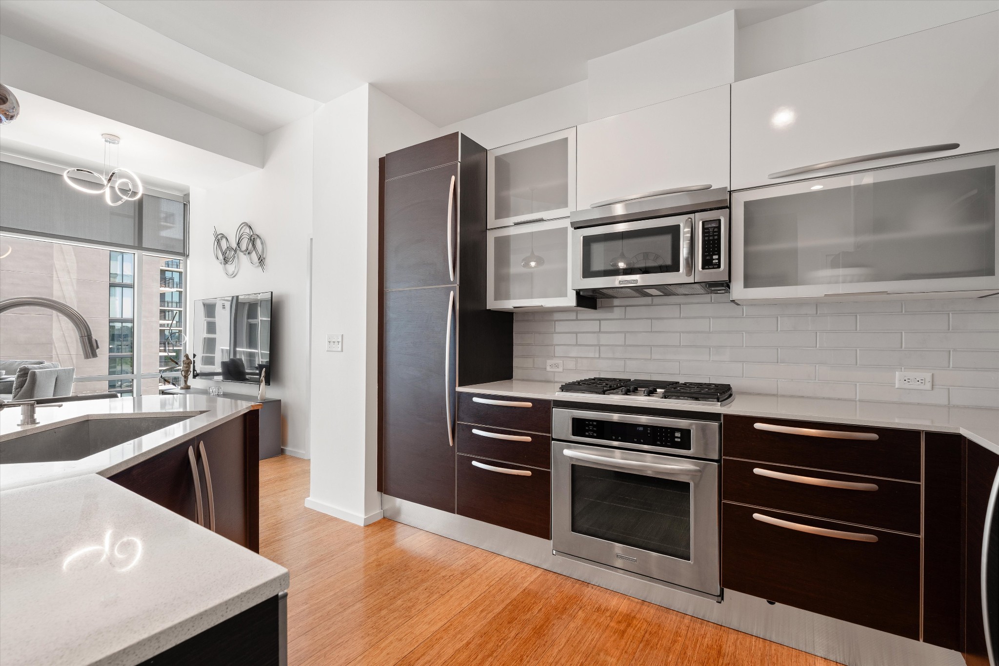 700 12th Ave, S Unit: 1109