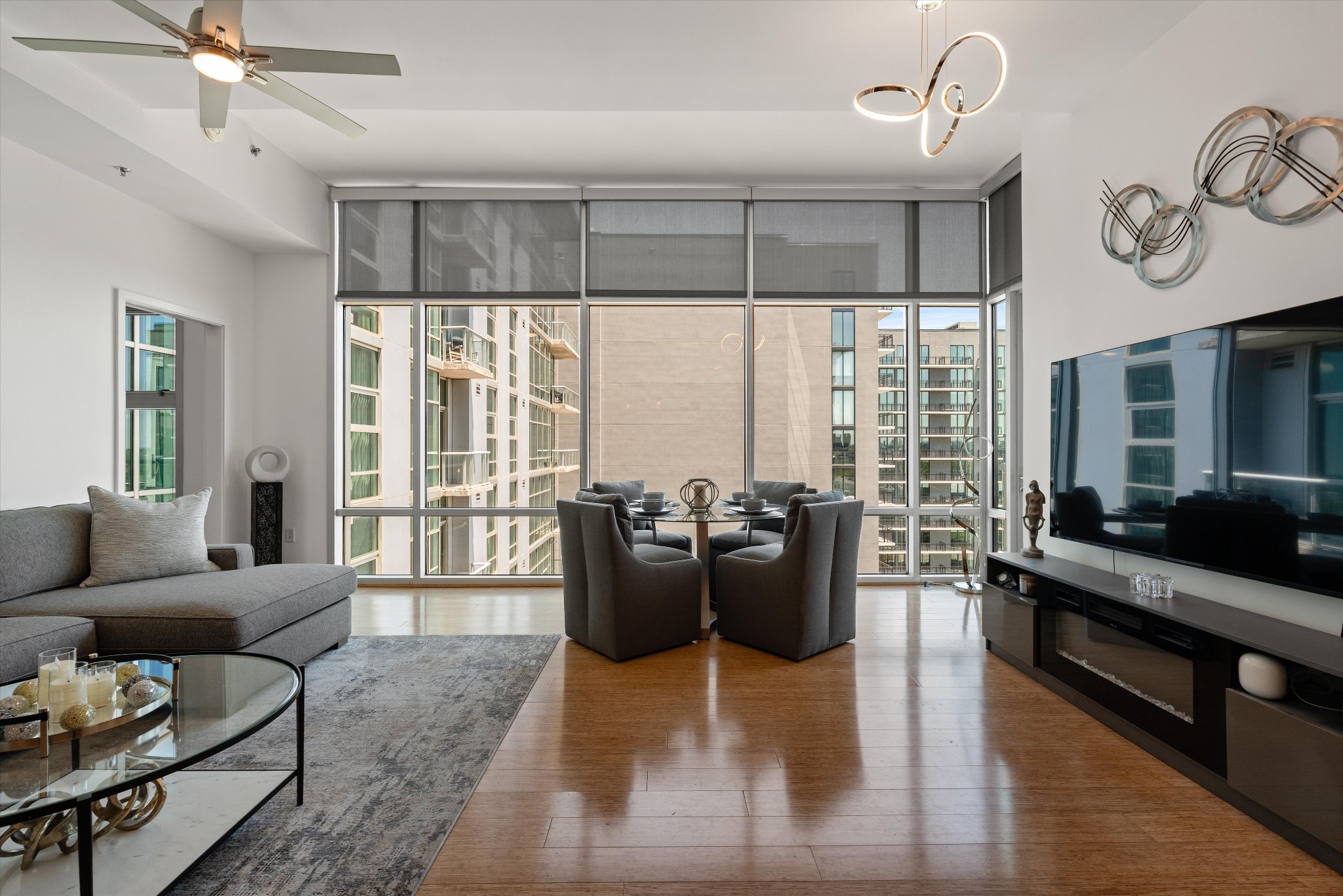 700 12th Ave, S Unit: 1109