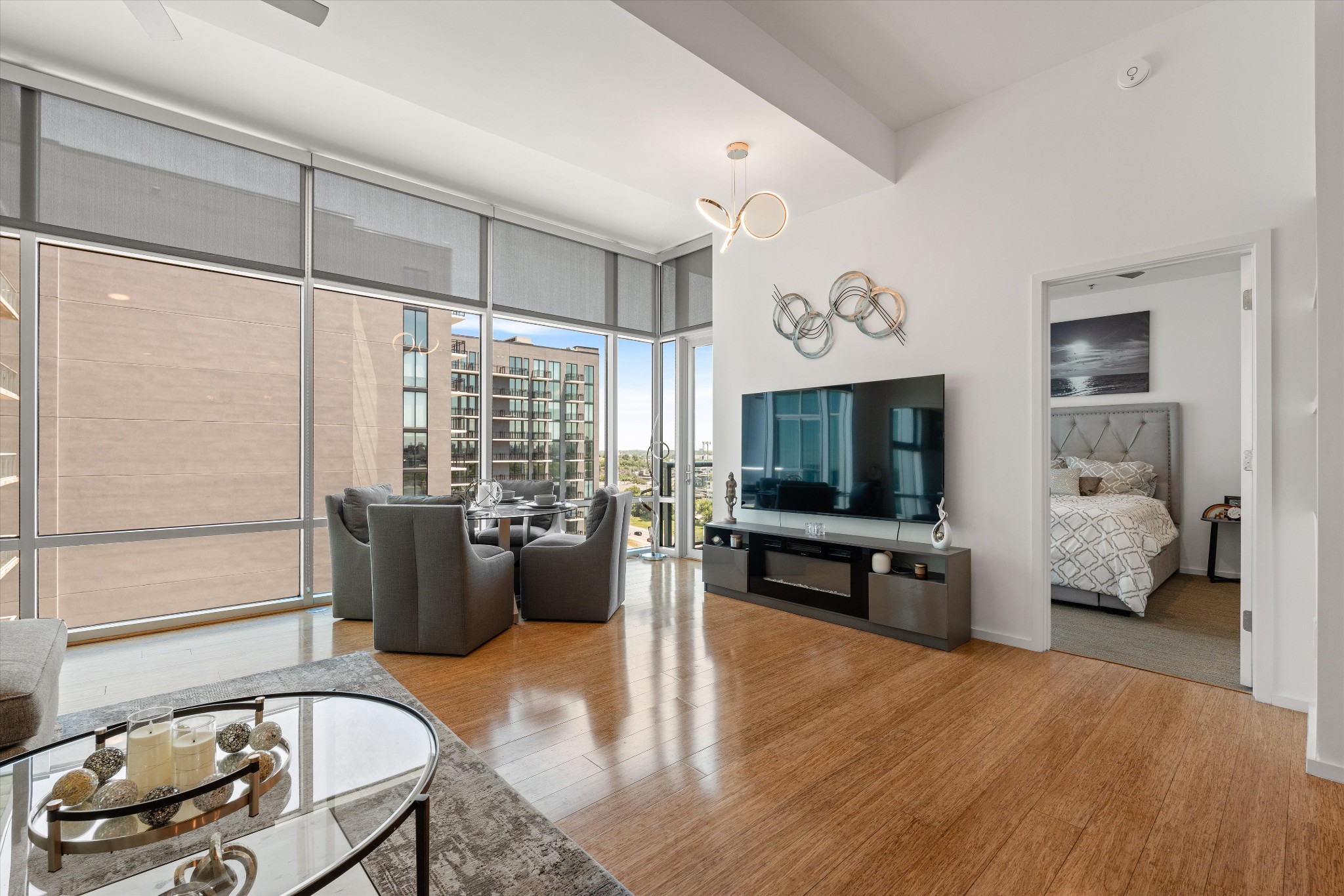 700 12th Ave, S Unit: 1109