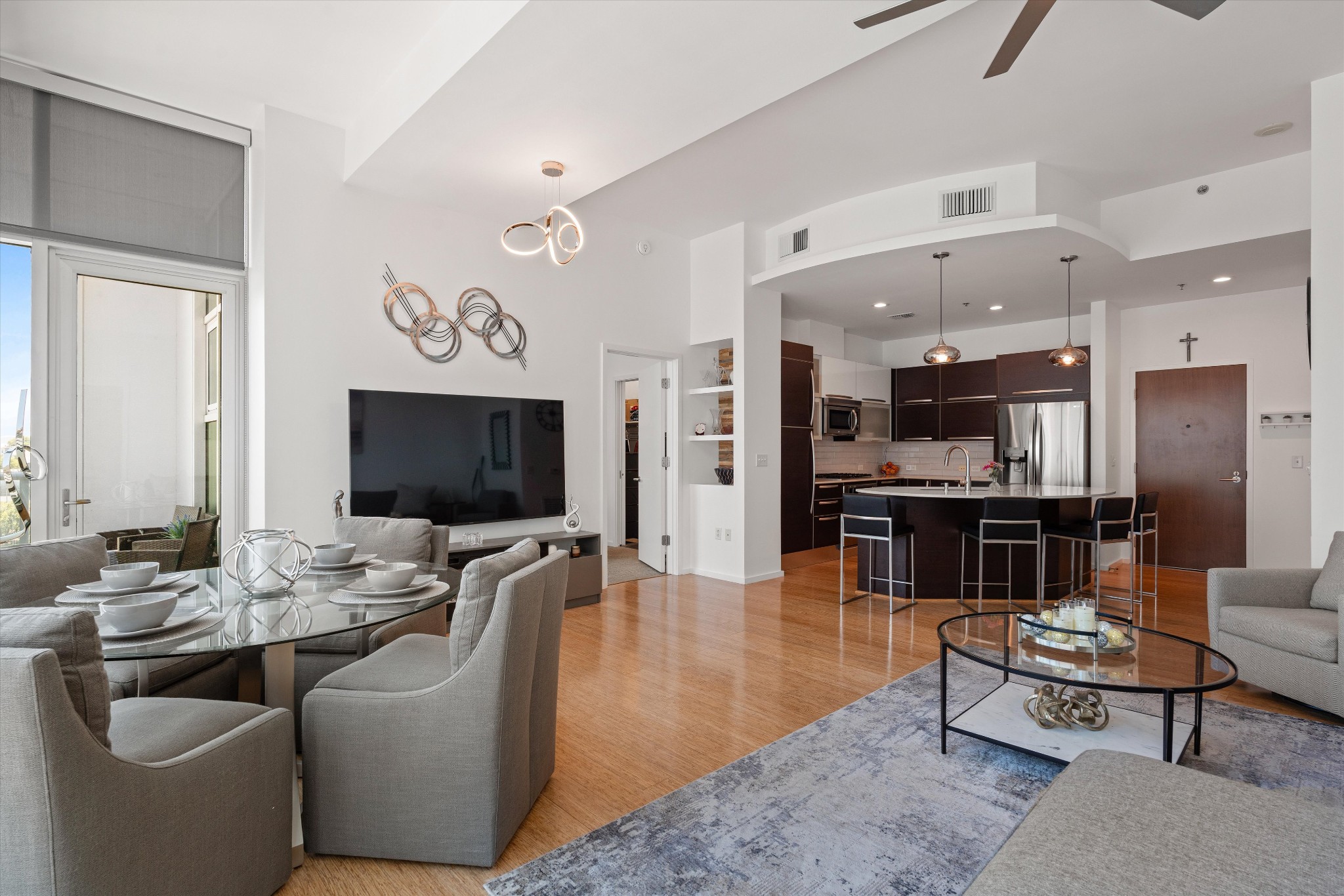 700 12th Ave, S Unit: 1109
