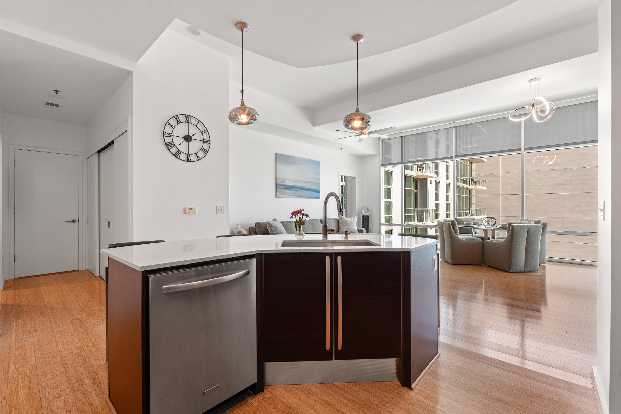 700 12th Ave, S Unit: 1109